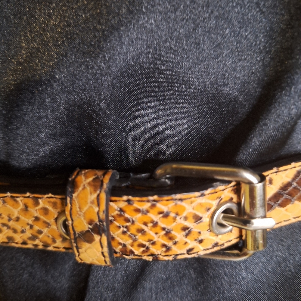 Worth, Genuine Leather Belt    Size Small